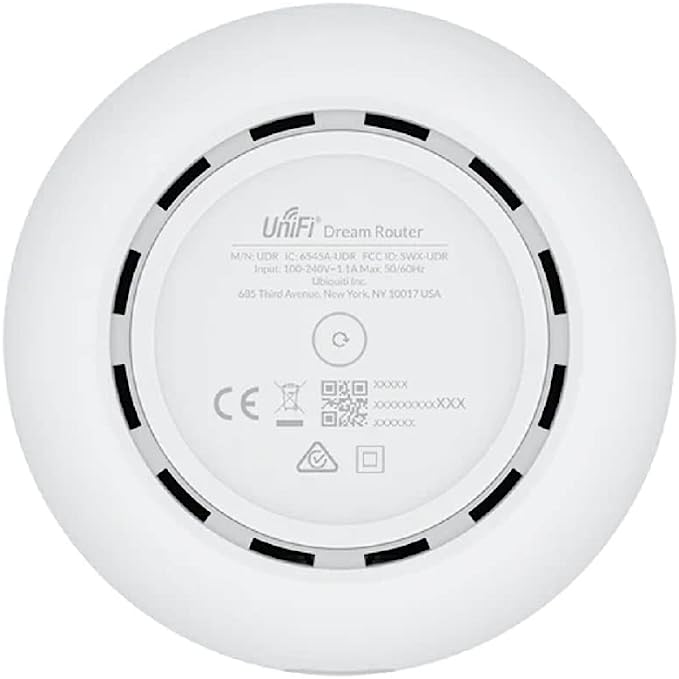 Ubiquiti UniFi Dream Machine All-in-One (Access Point, Switch, Security Gateway) (UDR)